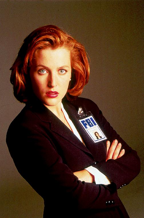 Gillian Anderson pic loading...