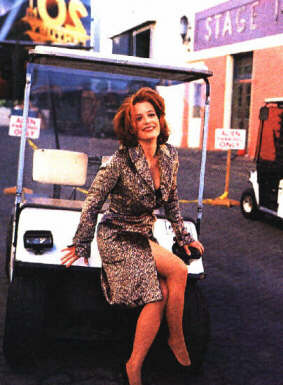 Gillian Anderson pic loading...