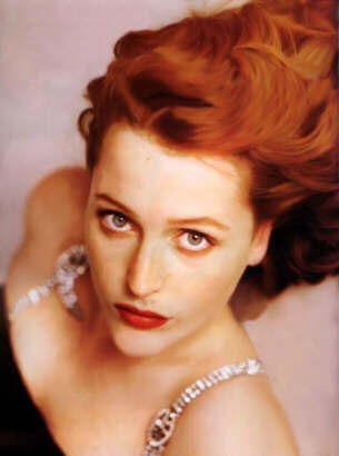 Gillian Anderson pic loading...