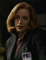 Gillian Anderson pic loading...