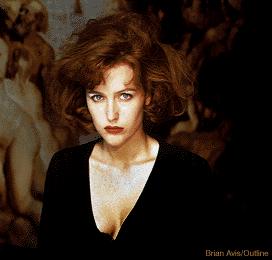 Gillian Anderson pic loading...