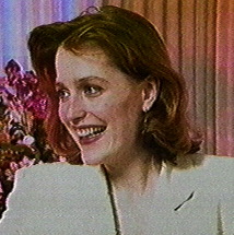 Gillian Anderson pic loading...