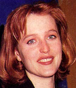 Gillian Anderson pic loading...