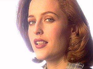Gillian Anderson pic loading...