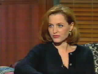 Gillian Anderson pic loading...