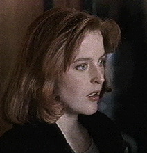Gillian Anderson pic loading...