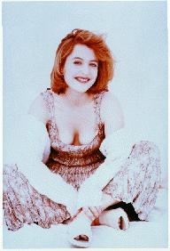Gillian Anderson pic loading...