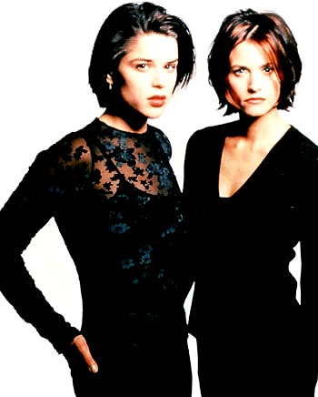Courteney Cox pic loading...