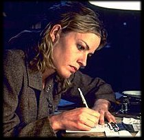 Elisabeth Shue pic loading...