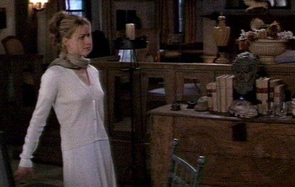 Elisabeth Shue pic loading...