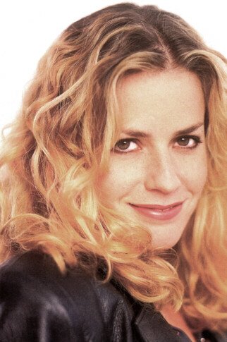Elisabeth Shue pic loading...