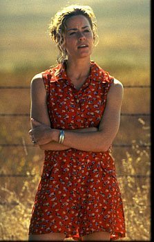 Elisabeth Shue pic loading...