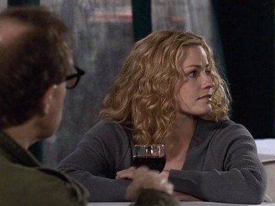 Elisabeth Shue pic loading...