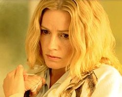 Elisabeth Shue pic loading...