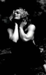Elisabeth Shue pic loading...