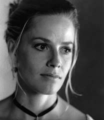 Elisabeth Shue pic loading...