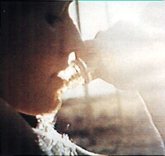 Elisabeth Shue pic loading...