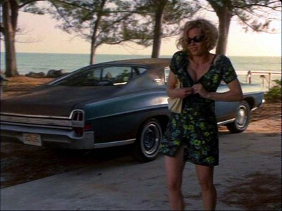 Elisabeth Shue pic loading...