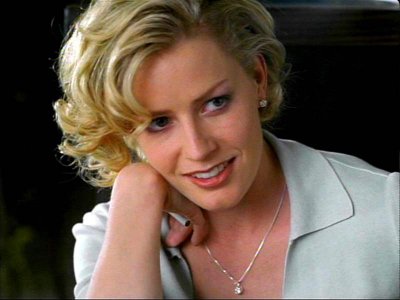 Elisabeth Shue pic loading...
