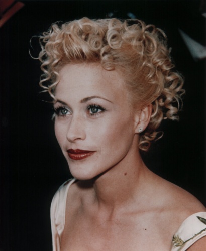 Patricia Arquette pic loading...