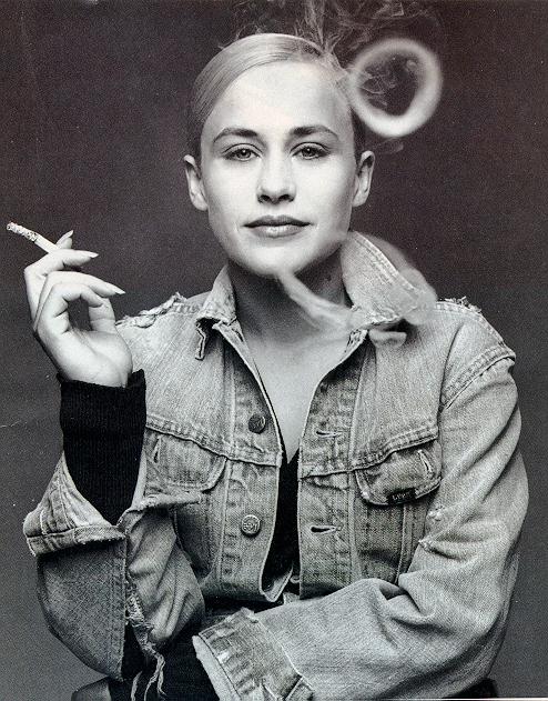 Patricia Arquette pic loading...