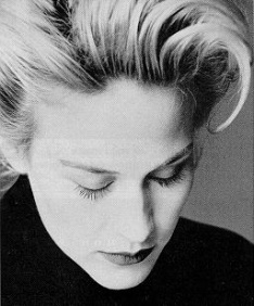 Patricia Arquette pic loading...